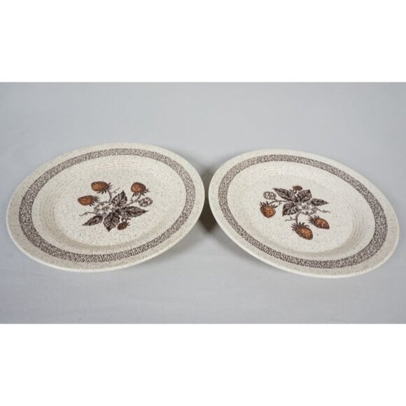 TWO Homer Laughlin Country Strawberry Stoneware Dinner Plates J-83 USA Vintage - Picture 6 of 8